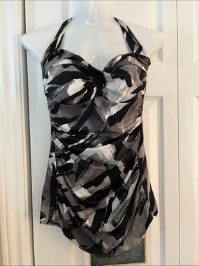 Black & Gray Abstract Halter Swimsuit One Piece